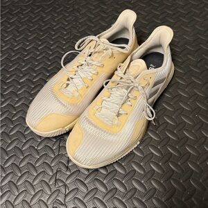 Adidas Crazytrain Boost sz 10.5